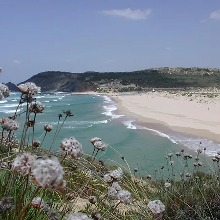 Quinta De Moledos 아파트 *